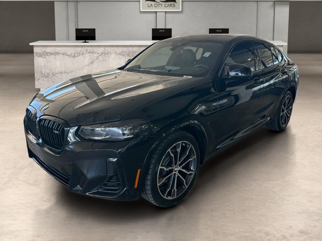 2022 BMW X4