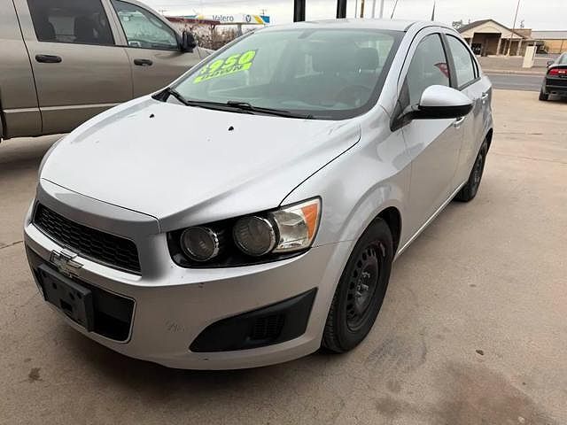 2015 CHEVROLET Sonic