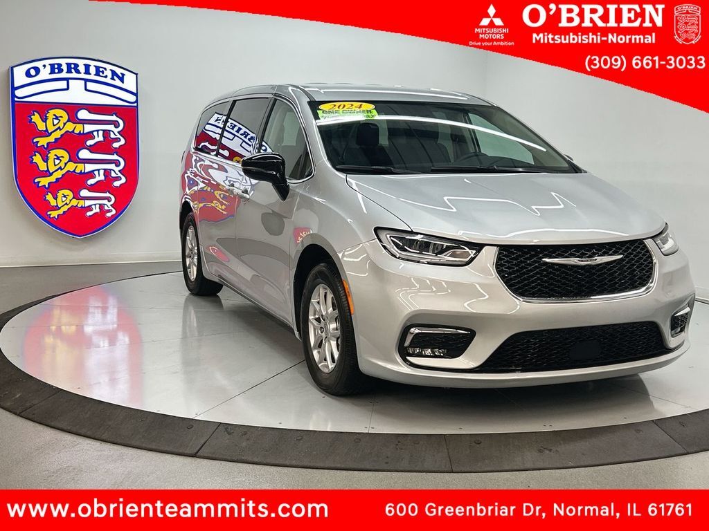 2024 CHRYSLER Pacifica