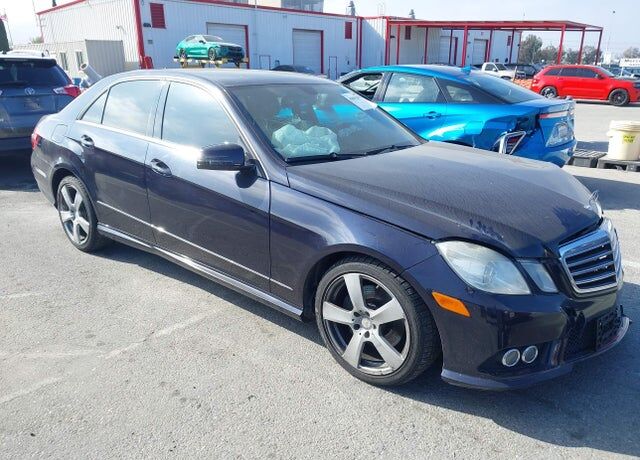 2010 MERCEDES-BENZ E-Class