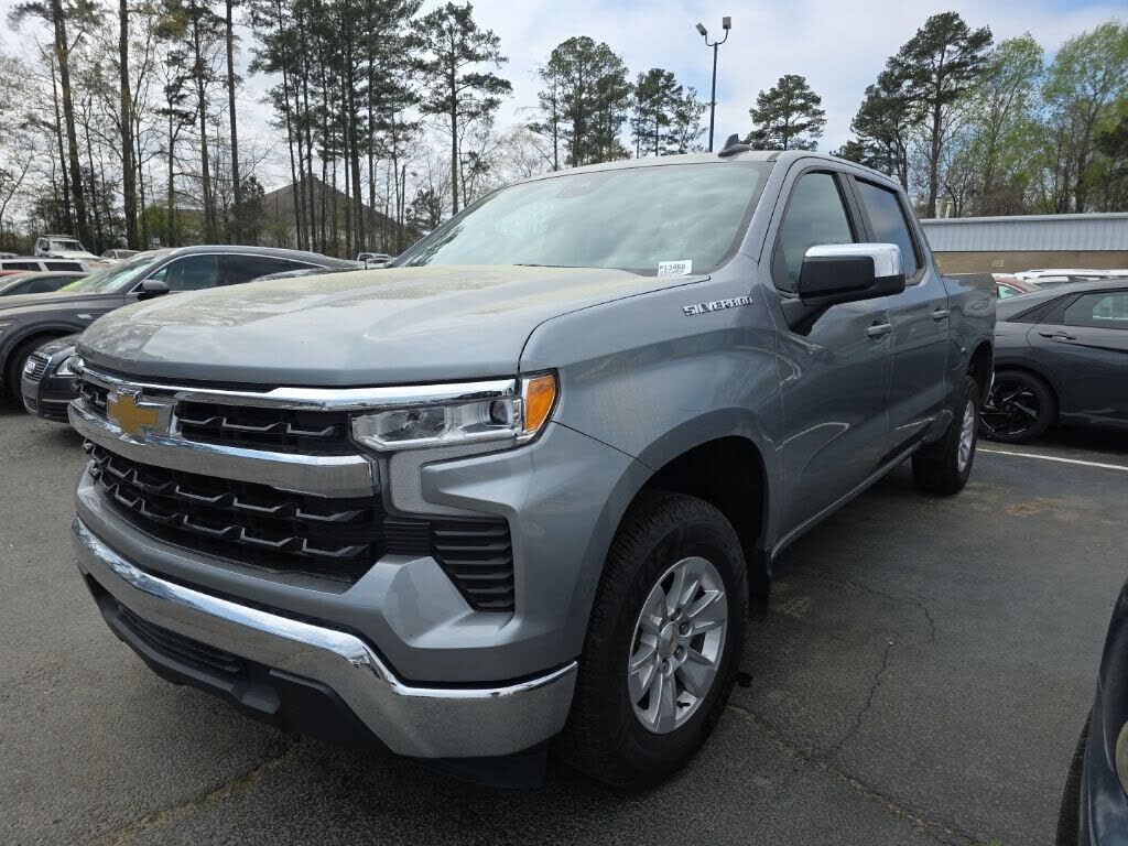 2025 CHEVROLET Silverado