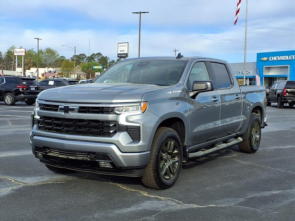 2025 CHEVROLET Silverado
