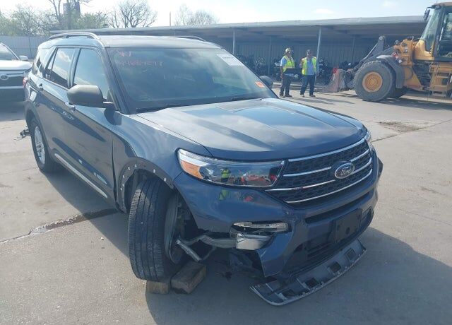 2021 FORD Explorer