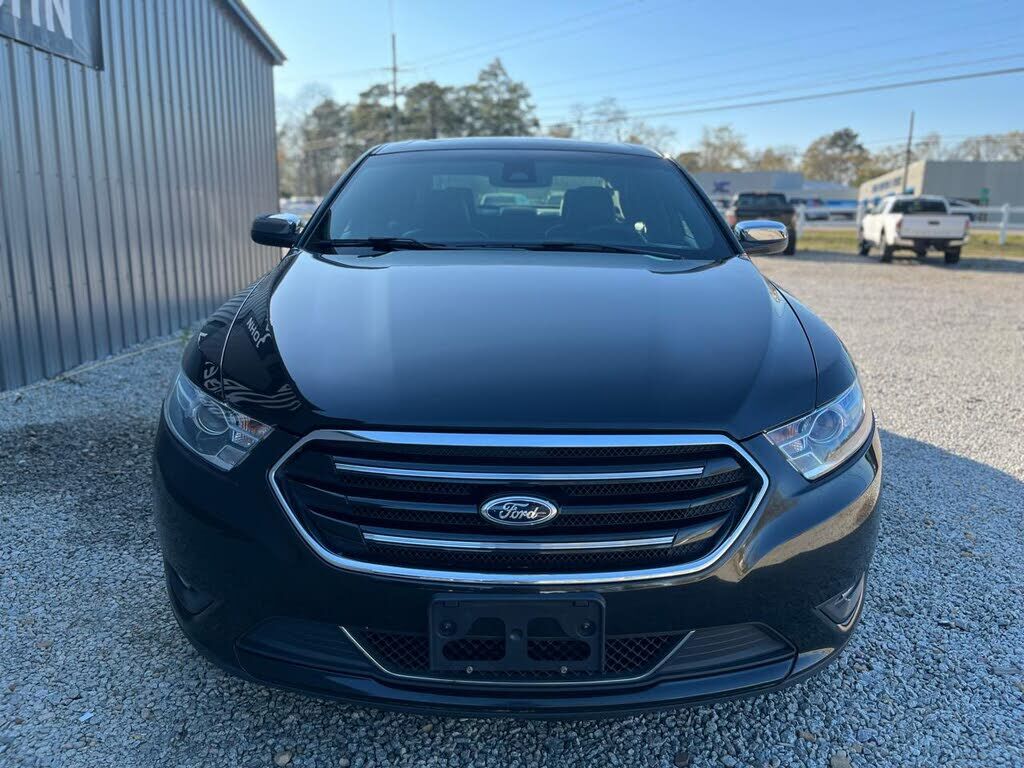 2013 FORD Taurus
