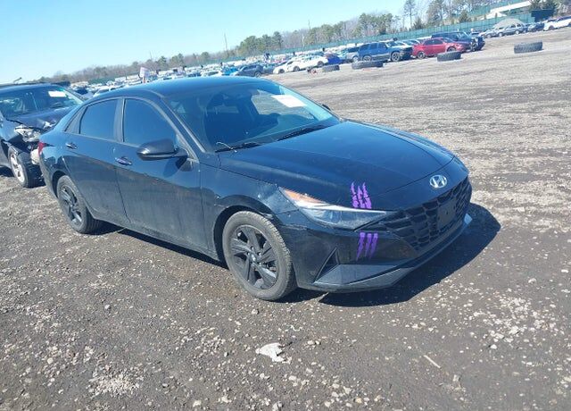 2021 HYUNDAI Elantra