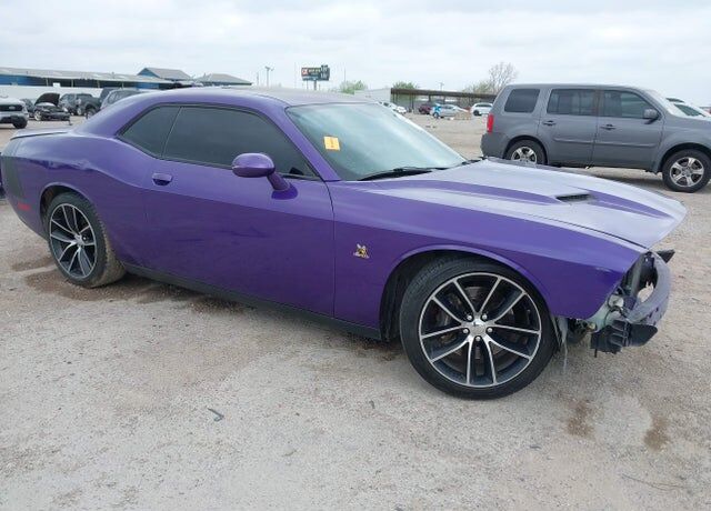 2016 DODGE Challenger
