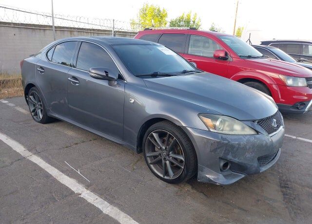 2013 LEXUS IS