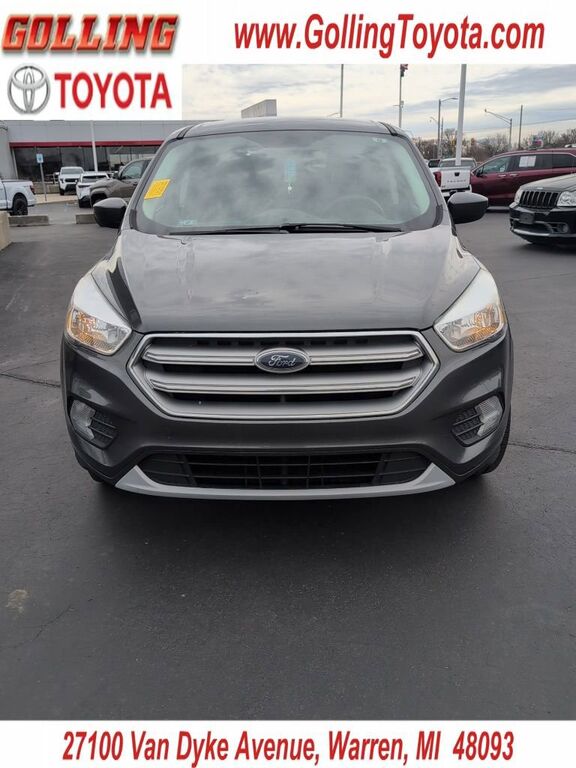 2017 FORD Escape