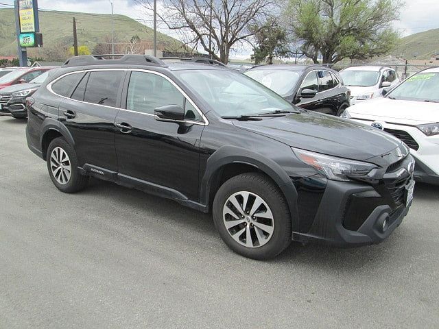 2023 SUBARU Outback