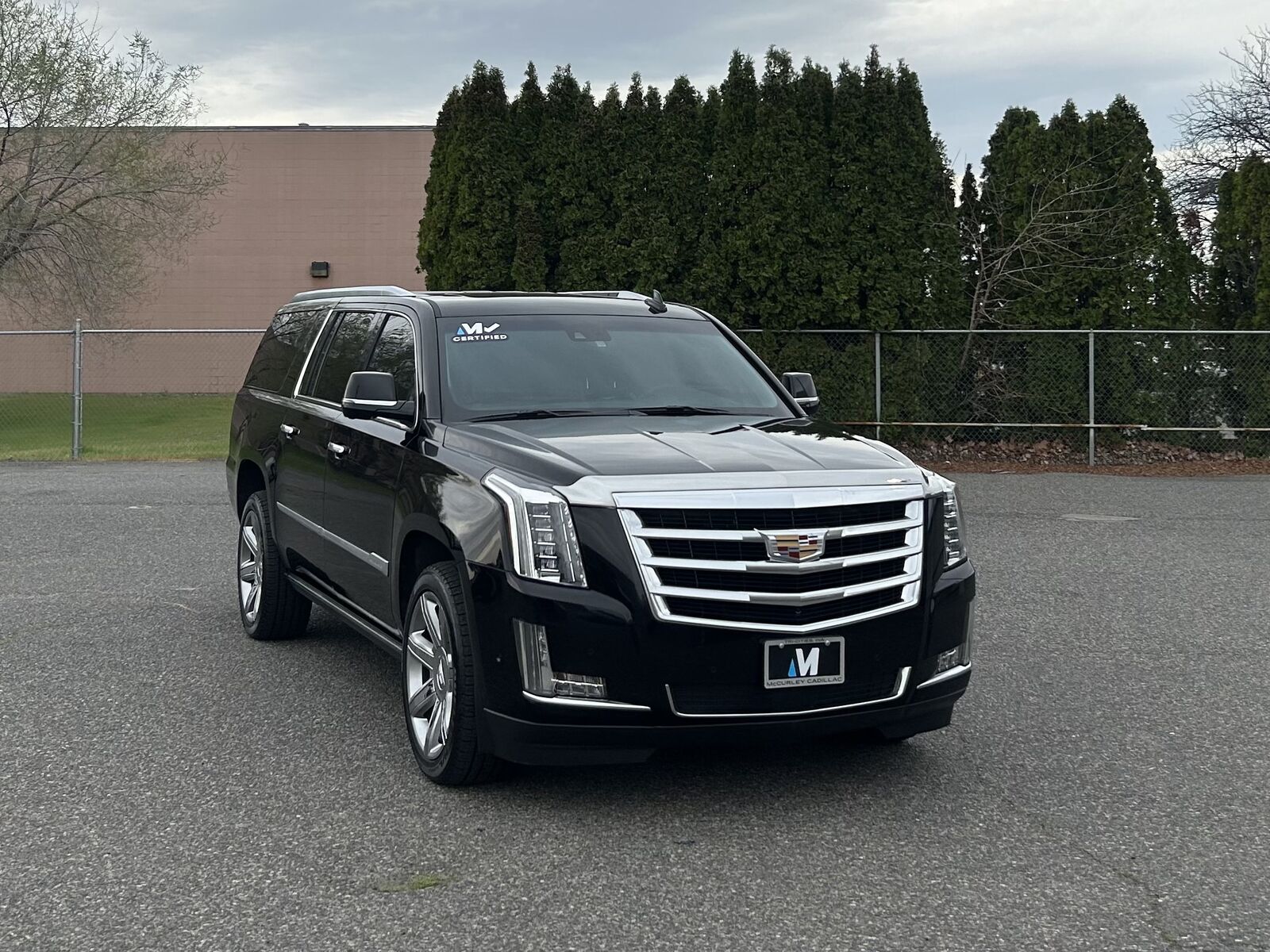 2018 CADILLAC Escalade ESV