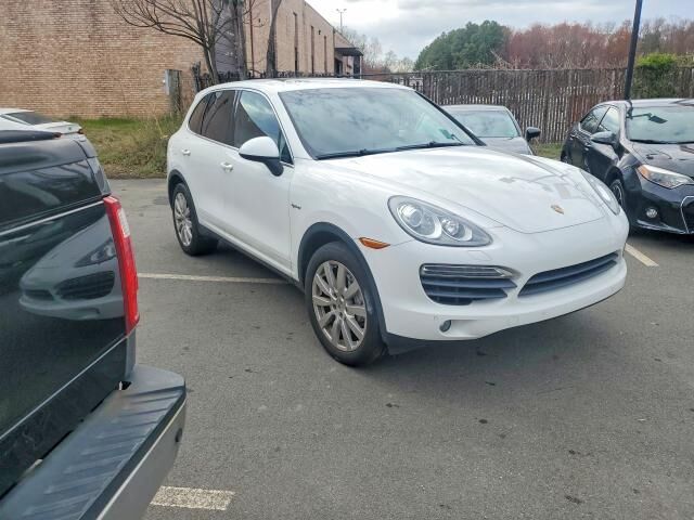 2012 PORSCHE Cayenne