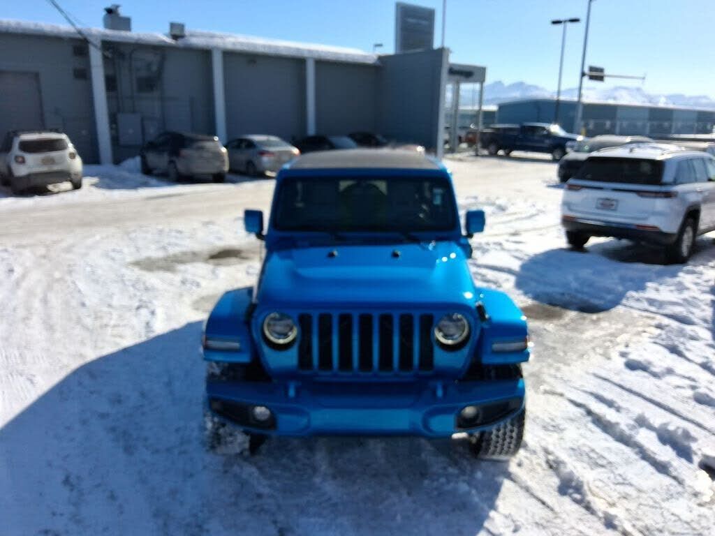 2022 JEEP Wrangler