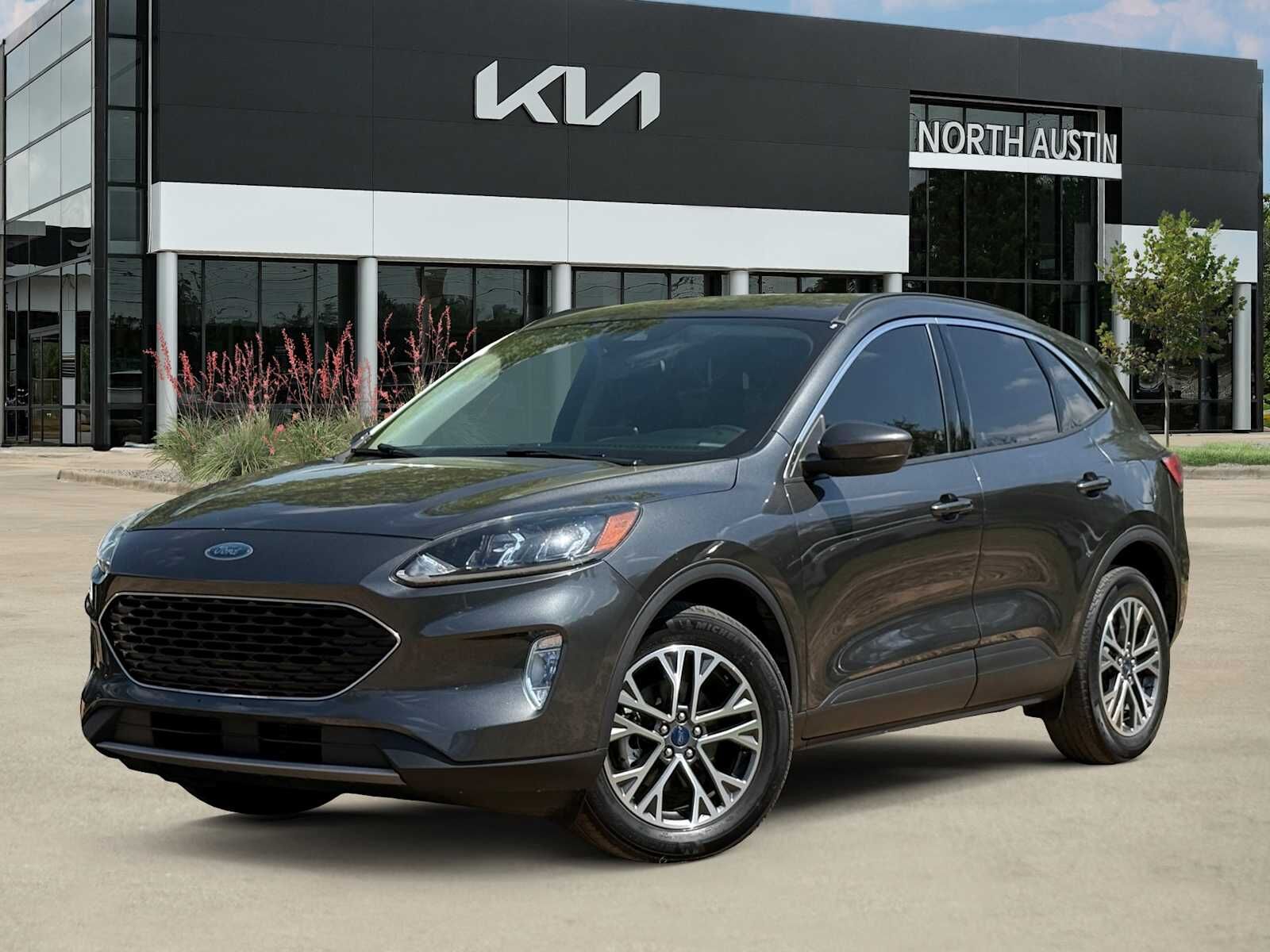 2020 FORD Escape