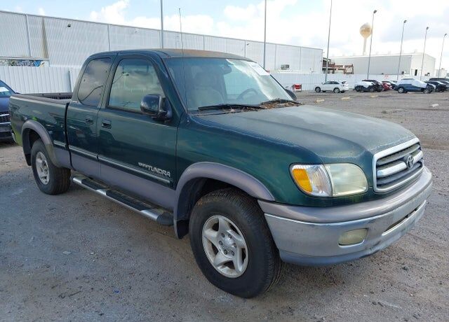 2002 TOYOTA Tundra