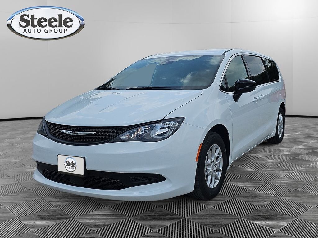 2025 CHRYSLER Voyager