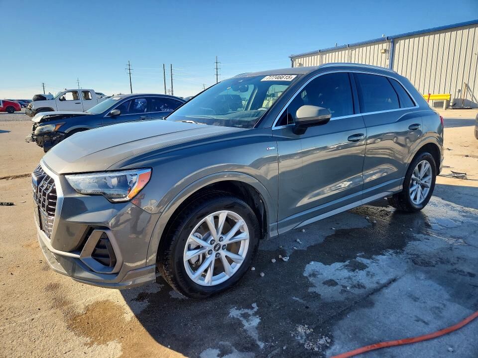 2021 AUDI Q3