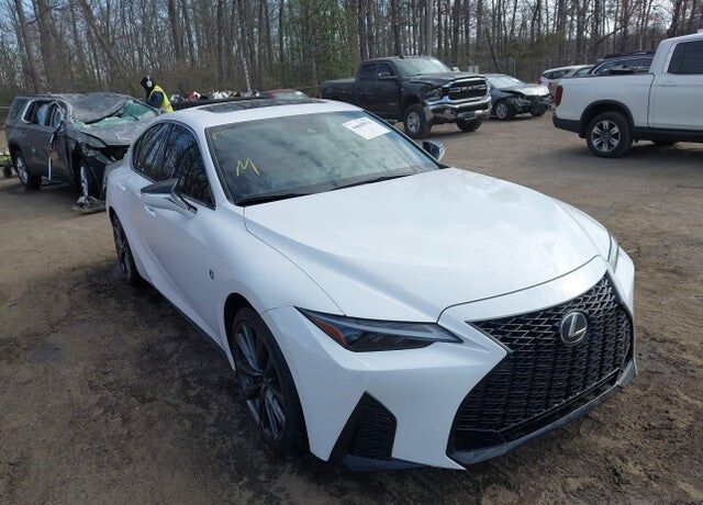 2024 LEXUS IS