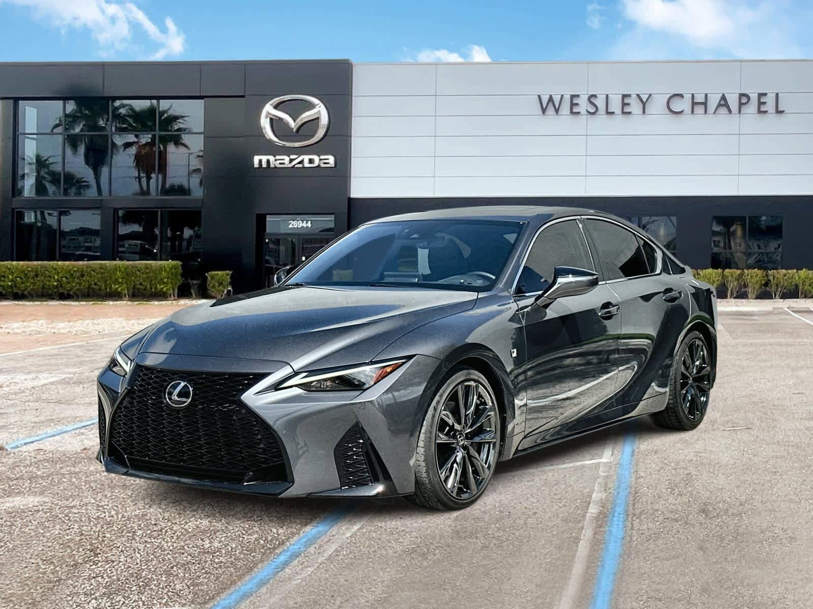 2023 LEXUS IS