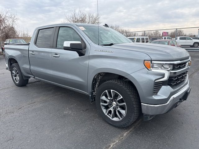 2023 CHEVROLET Silverado
