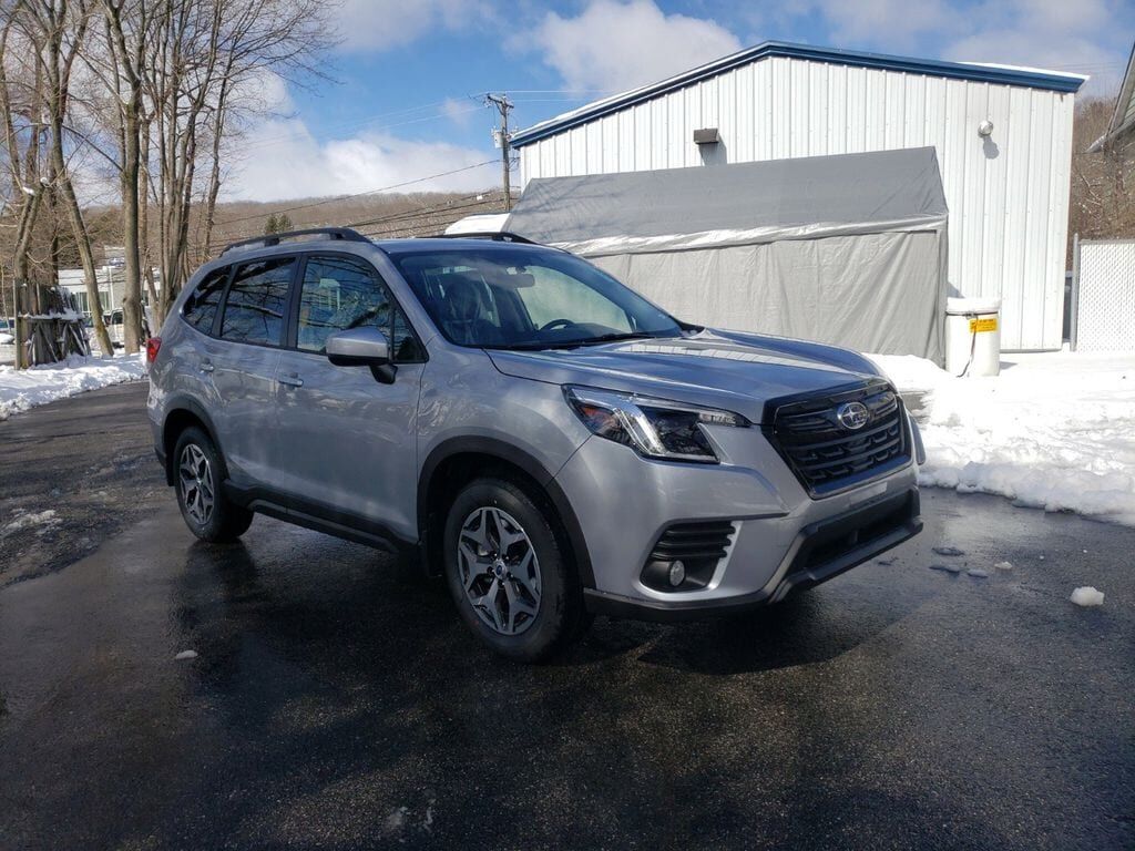 2023 SUBARU Forester