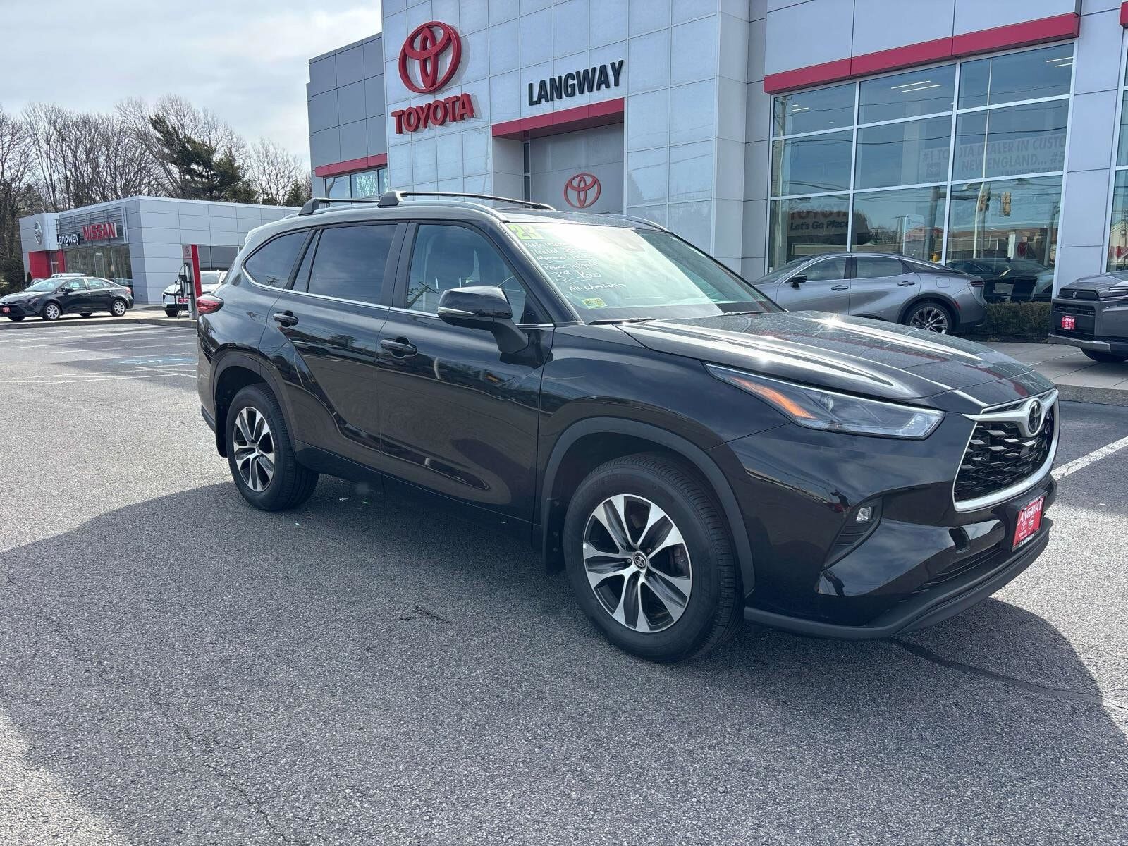 2023 TOYOTA Highlander