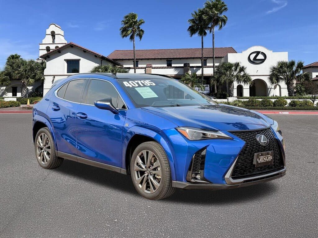 2025 LEXUS UX