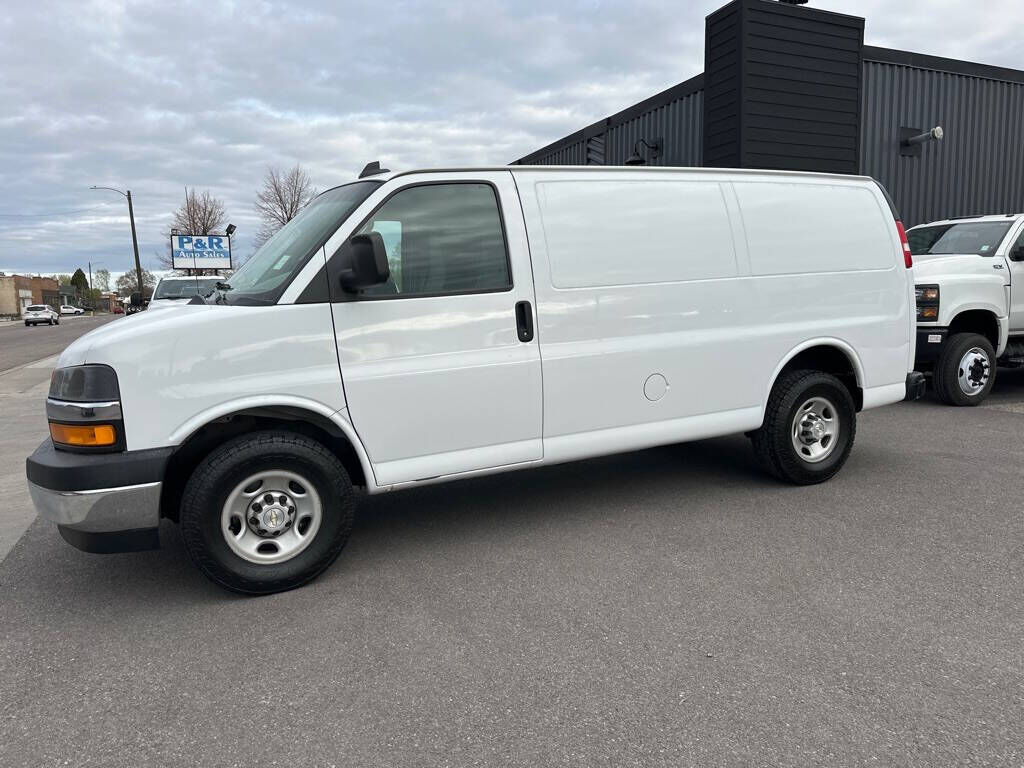 2020 CHEVROLET Express
