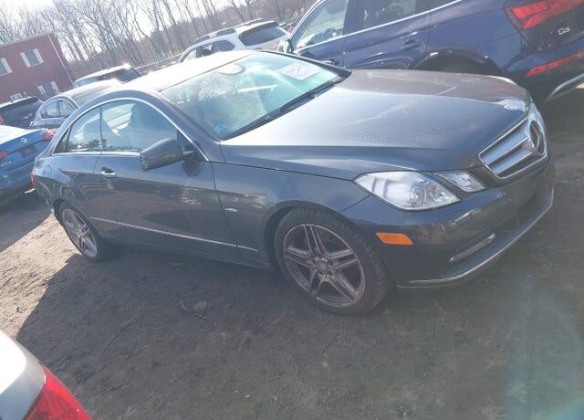 2012 MERCEDES-BENZ E-Class