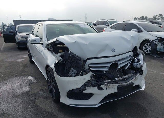 2016 MERCEDES-BENZ E-Class