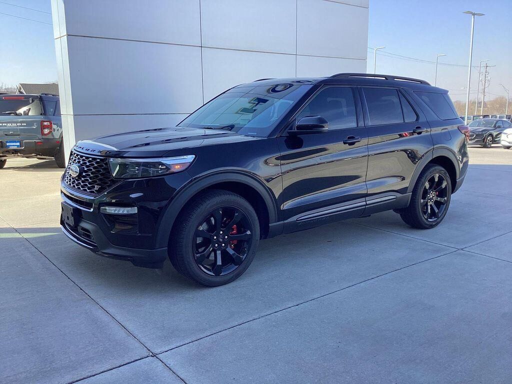 2024 FORD Explorer