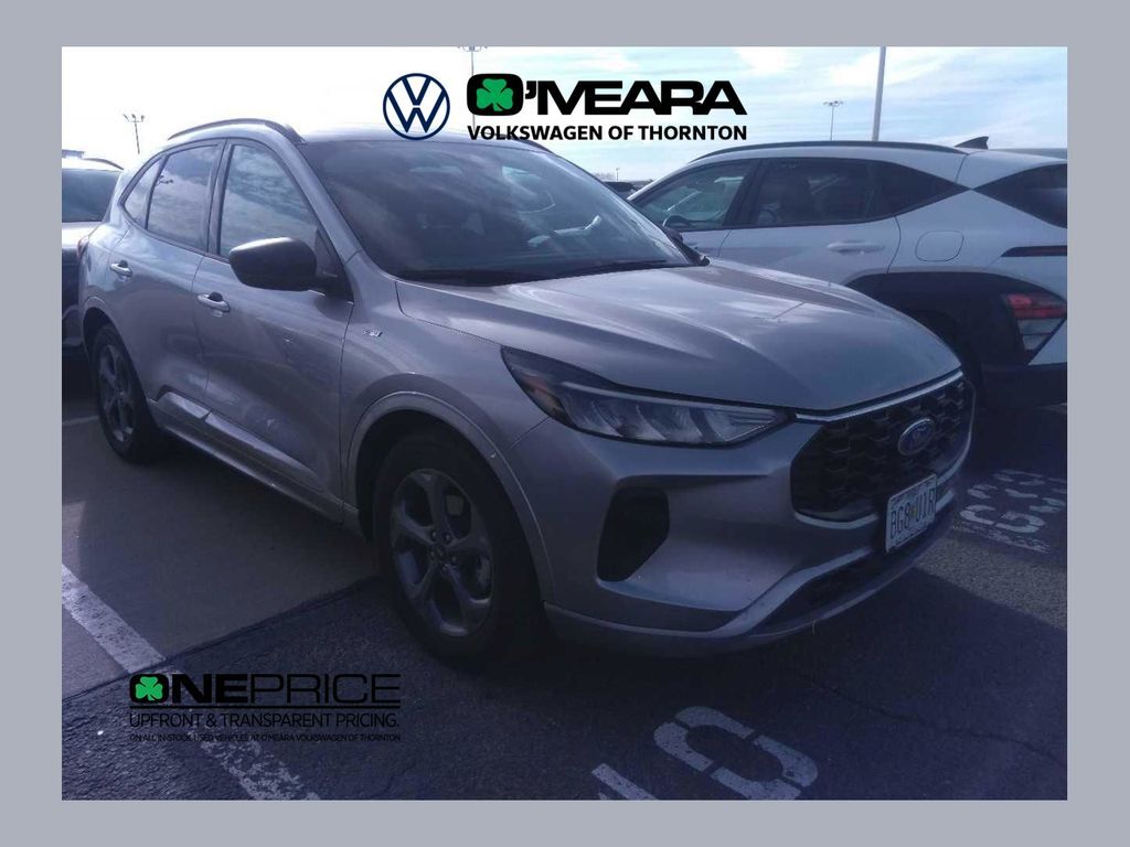 2024 FORD Escape