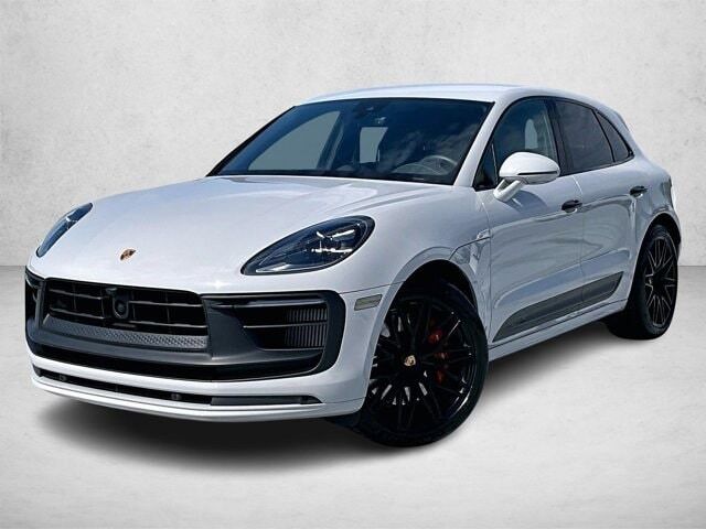 2022 PORSCHE Macan