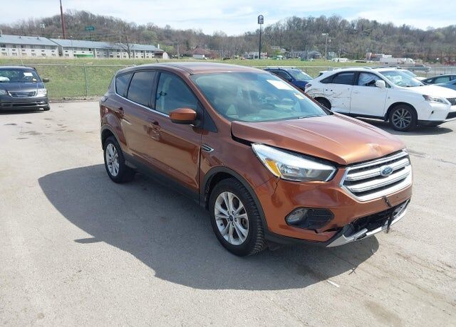 2017 FORD Escape