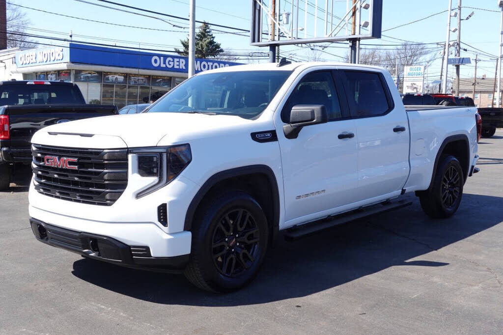 2023 GMC Sierra