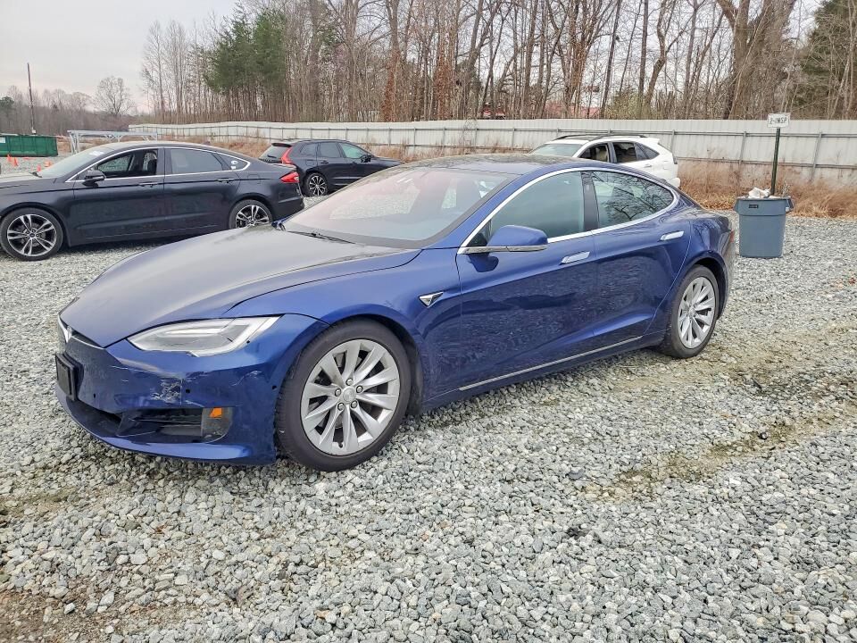 2016 TESLA Model S