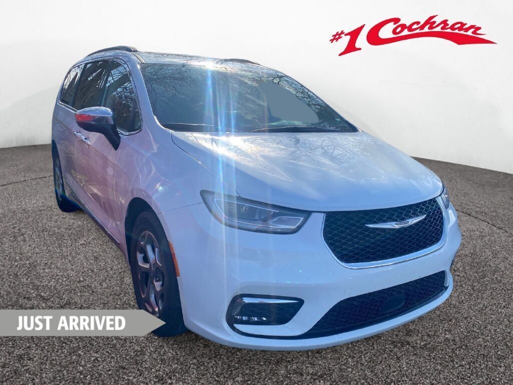 2023 CHRYSLER Pacifica