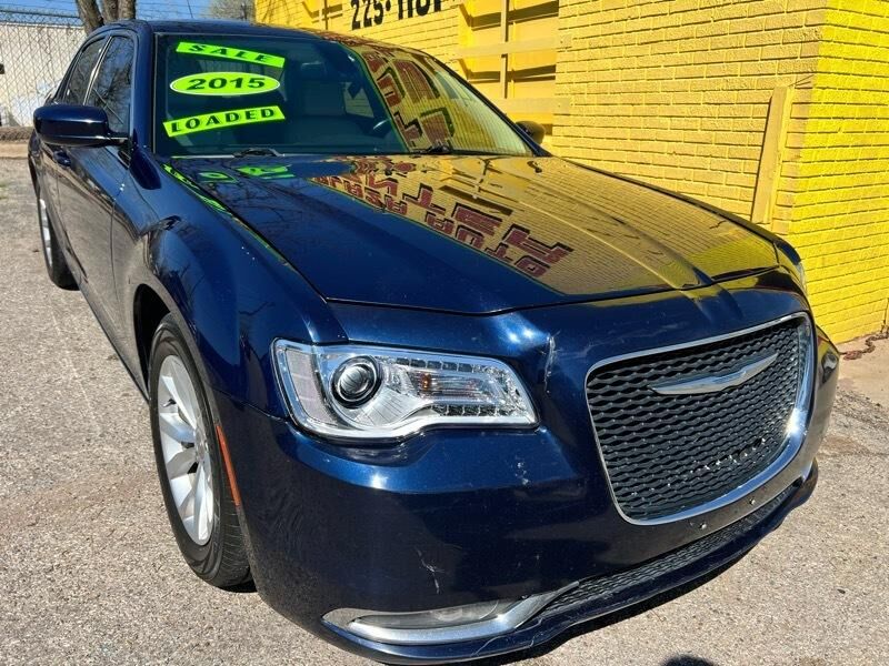 2015 CHRYSLER 300