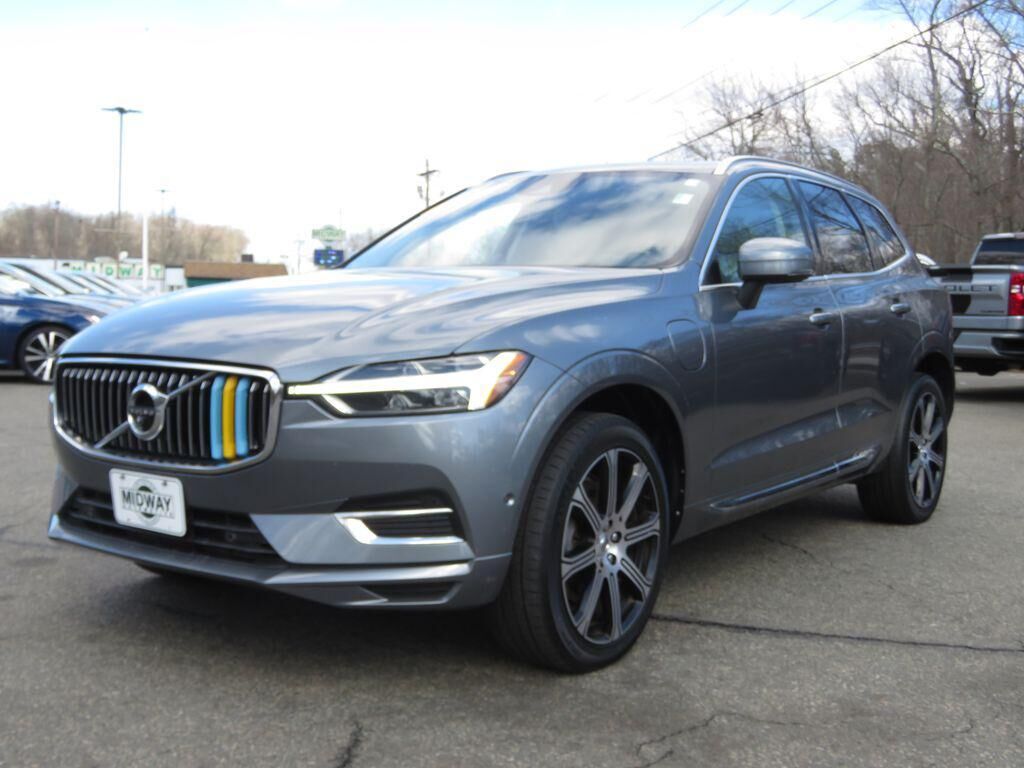 2021 VOLVO XC60