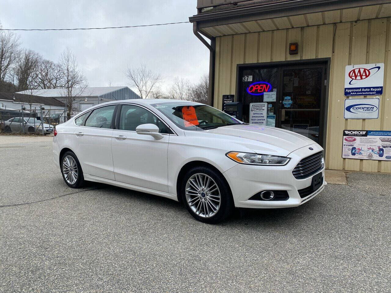 2016 FORD Fusion
