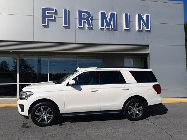 2022 FORD Expedition