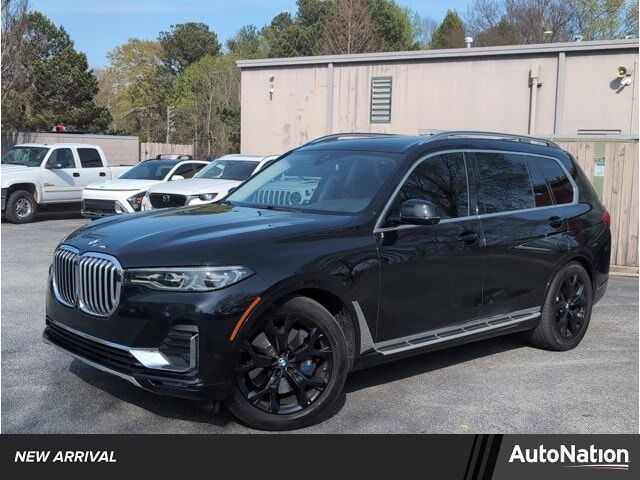 2022 BMW X7
