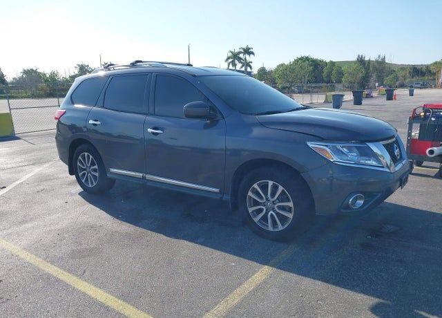 2014 NISSAN Pathfinder