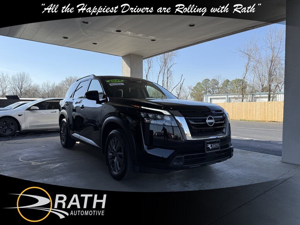 2025 NISSAN Pathfinder