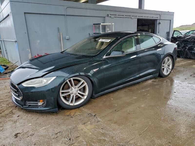 2013 TESLA Model S