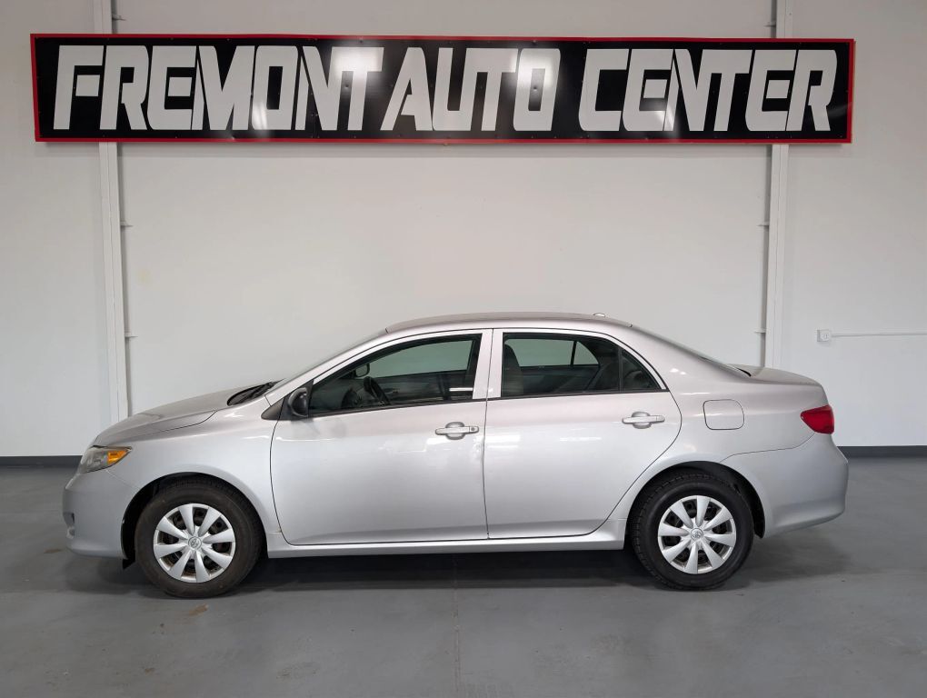 2010 TOYOTA Corolla