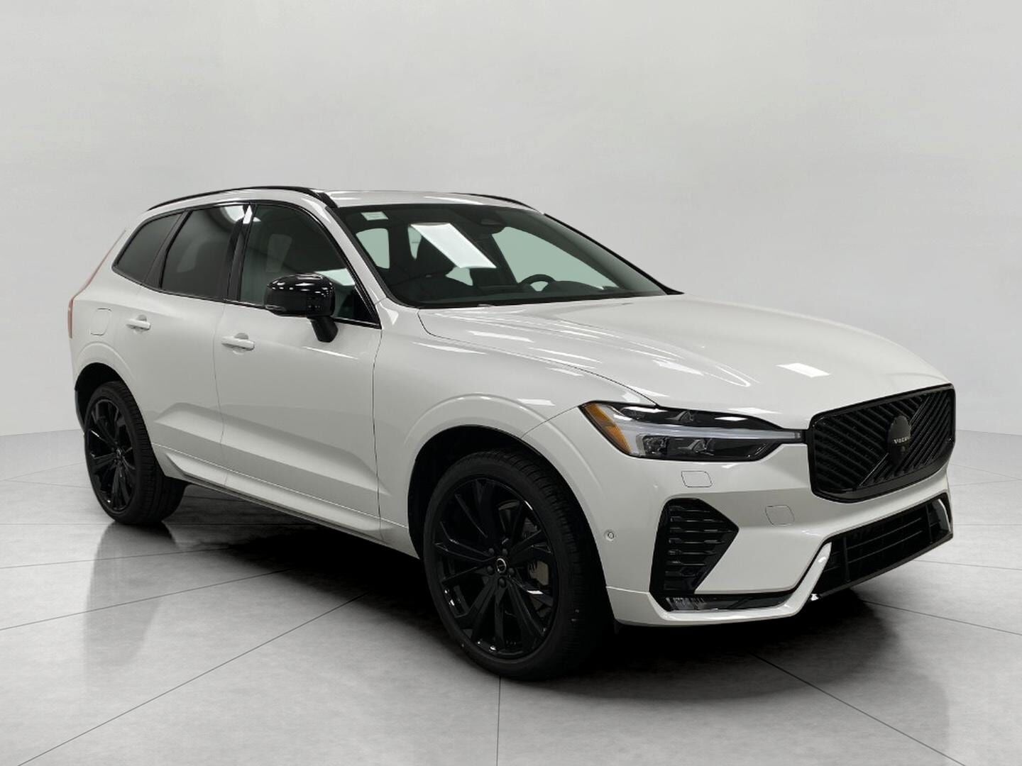 2026 VOLVO XC60