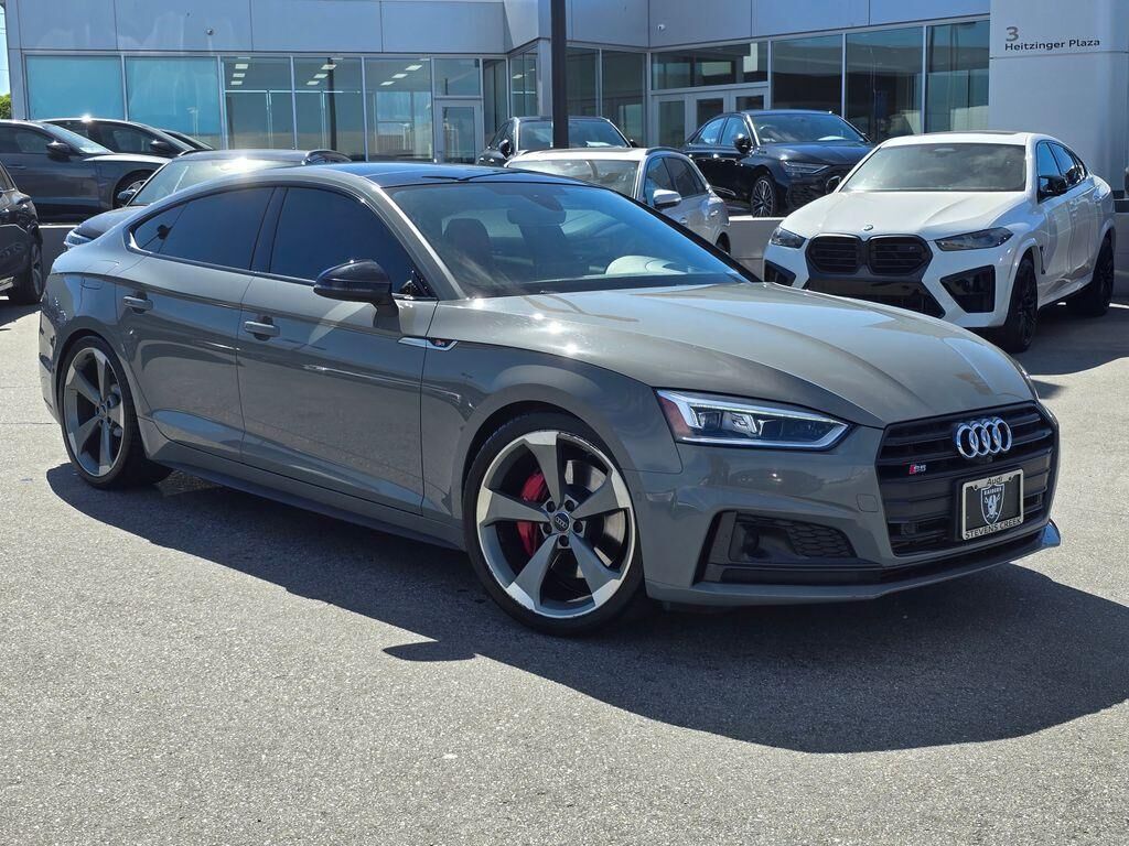 2019 AUDI S5