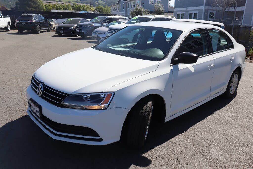 2016 VOLKSWAGEN Jetta