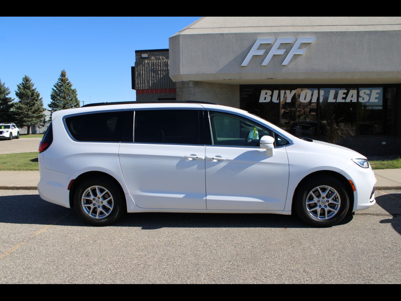 2022 CHRYSLER Pacifica