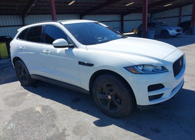 2017 JAGUAR F-Pace